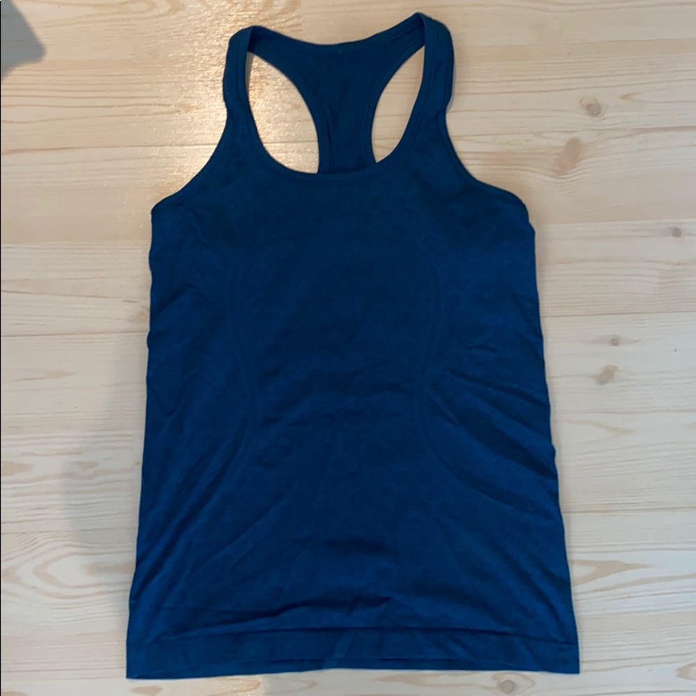 Lululemon Swiftly Tech Raserback